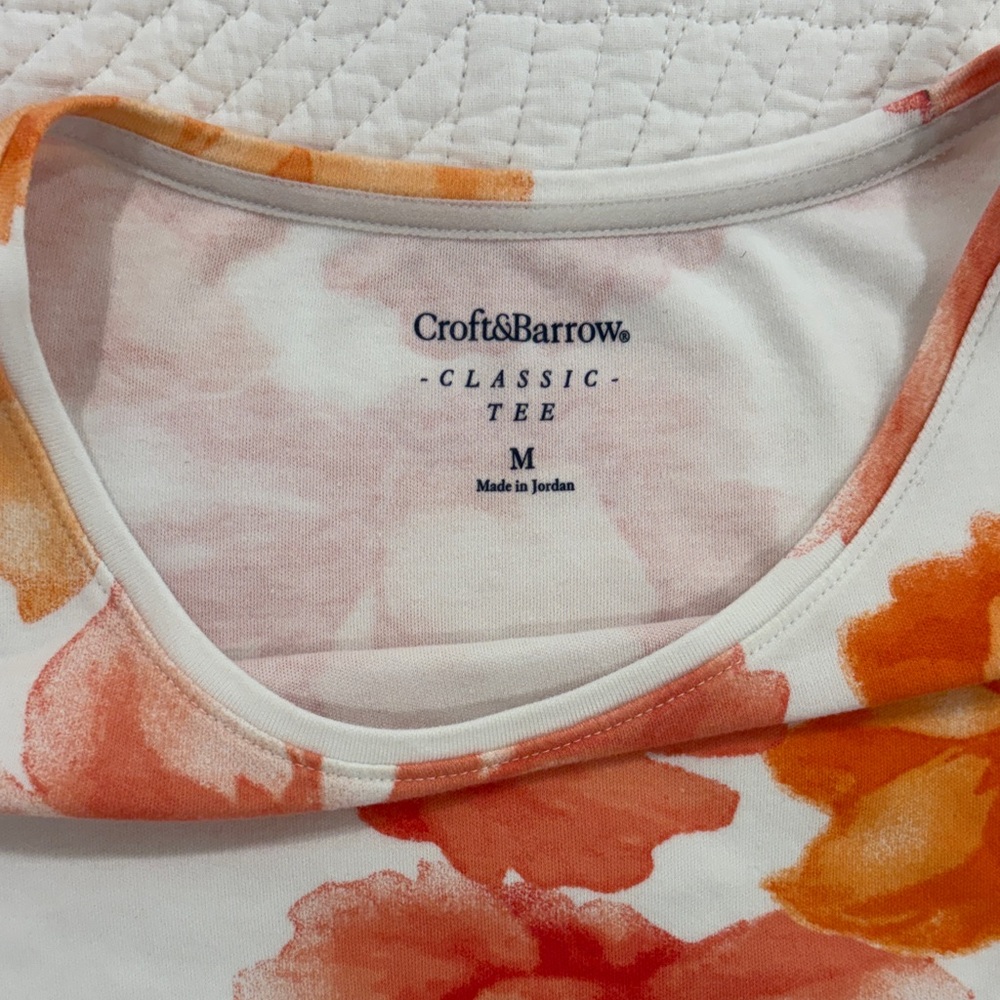 Croft & Barrow White Short Sleeve Tee with Orange & Coral Floral Pattern